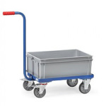 Carrelli con impugnatura centrale