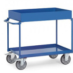 Carrelli con vassoio